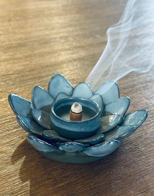 Candle Holder Lotus Flower (Ceramic)